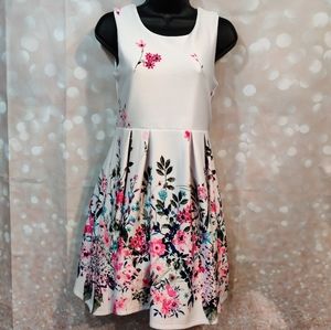 Copper Key White Spring Floral Fit & Flare Dress